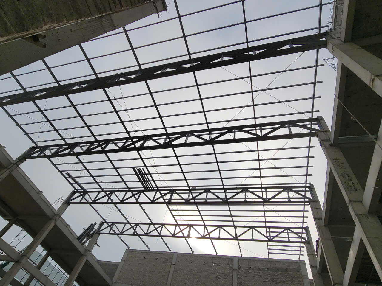 Mái nhà thi đấu đa năng công trình Cung văn hoá thiếu nhi Tp. Thanh Hoá